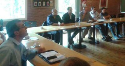 El intendente concurri� a reuni�n sobre H�bitat y Vivienda