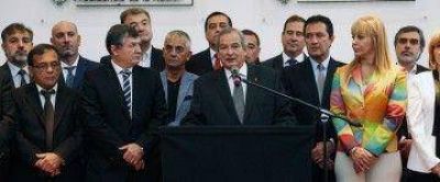 Ministro Mart�nez particip� del COFESA donde se consensuaron acciones