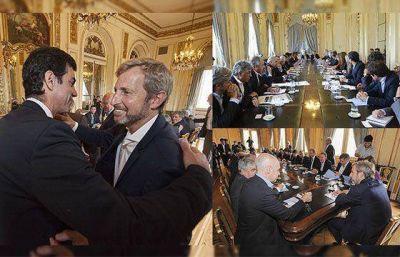 El gobernador Urtubey asisti� a la reuni�n de gobernadores con el ministro Rogelio Frigerio