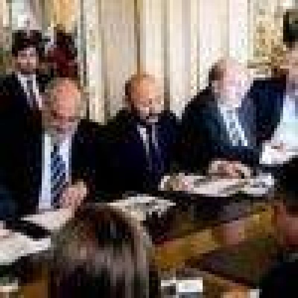 Manzur afirma que la propuesta de Macri a las provincias 