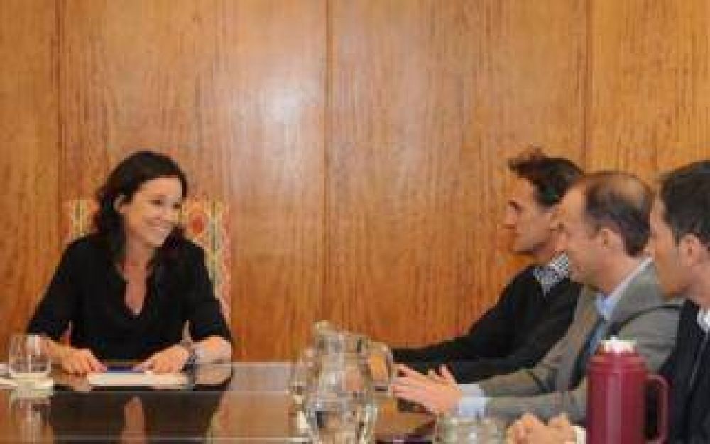 Intendentes peronistas pidieron al Gobierno nueva tarifa social