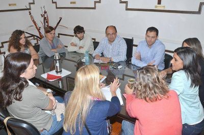 El Municipio destinar� recursos para Transporte Escolar que luego ser�n reintegrados por la Provincia