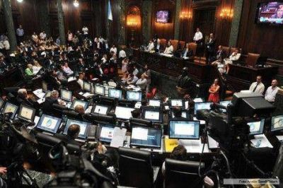 Repudio un�nime al ataque contra Nuevo Encuentro