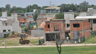 Uocra en alerta por el final de la obra p�blica en C�rdoba