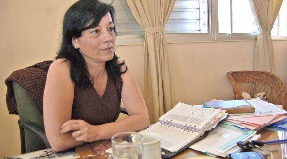 San Antonio: Denuncian a Cicerone por irregularidades en contrataciones