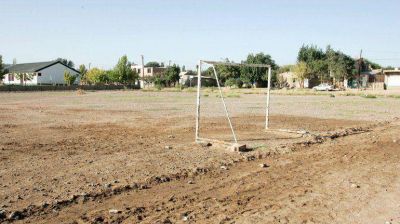 Sacar�n un basural para poner un centro deportivo
