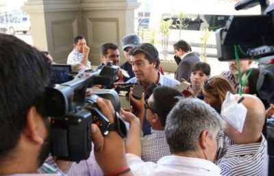 Fondos buitre: para Capitanich, el acuerdo es �la estafa del Siglo�