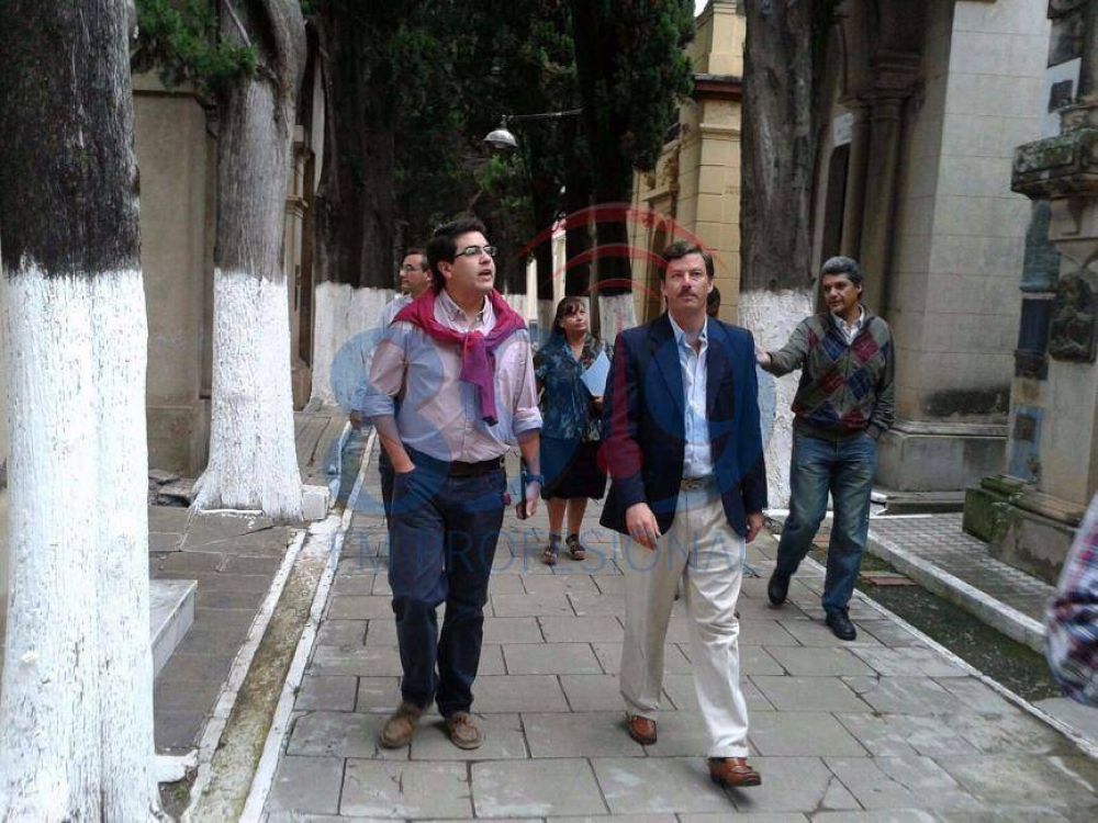  Concejales preocupados por los cementerios: �no se hizo nada�