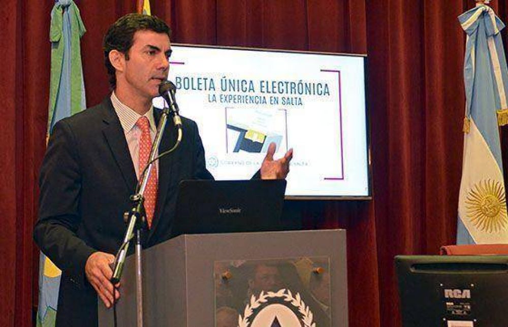 �El ciudadano debe ser due�o de su voto�, dijo Urtubey