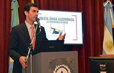 �El ciudadano debe ser due�o de su voto�, dijo Urtubey