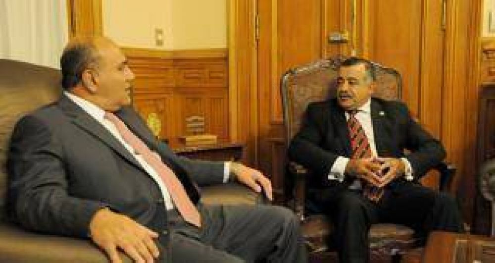 �La Defensor�a va a ser un colaborador cr�tico del Gobierno�, dijo Juri Debo