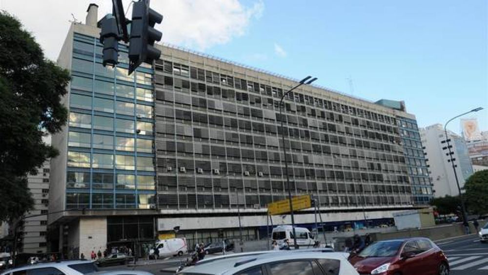 Mudanzas en el Gobierno porte�o: subastar�n el Edificio del Plata en abril