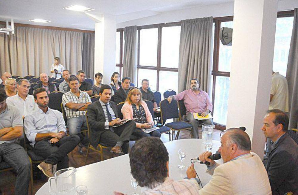 La UCIP rechaza la llegada de grandes superficies comerciales