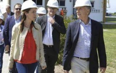 Macri y Vidal recorrieron el complejo industrial Ramallo