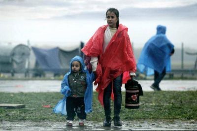 Con una Europa sellada y vallada, ya suman 44.000 los refugiados varados en Grecia