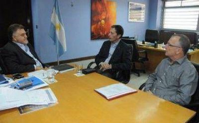 Gray se reuni� con Amaya