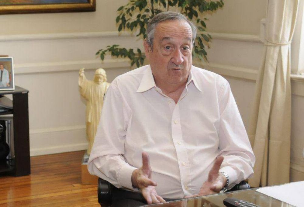 Lunghi reclam� ante el titular del Pami por el corte en la Chacabuco
