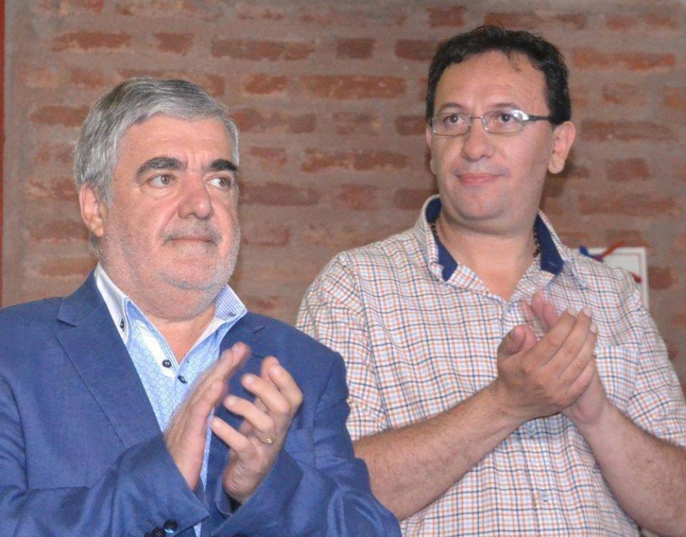 Das Neves: �Con la suba de los diputados se podr�an construir 200 viviendas o 12 escuelas�