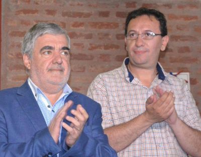 Das Neves: �Con la suba de los diputados se podr�an construir 200 viviendas o 12 escuelas�
