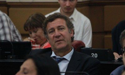 Arduh: �Los vecinos merecen el acceso al gas, pero no a cualquier costo�