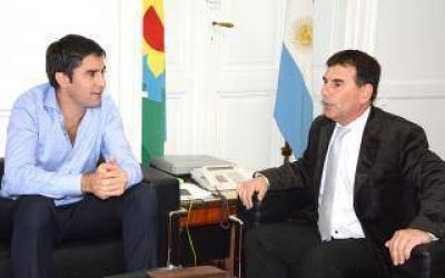 Azul: Mosca respald� la denuncia penal de Bertellys contra su antecesor Inza