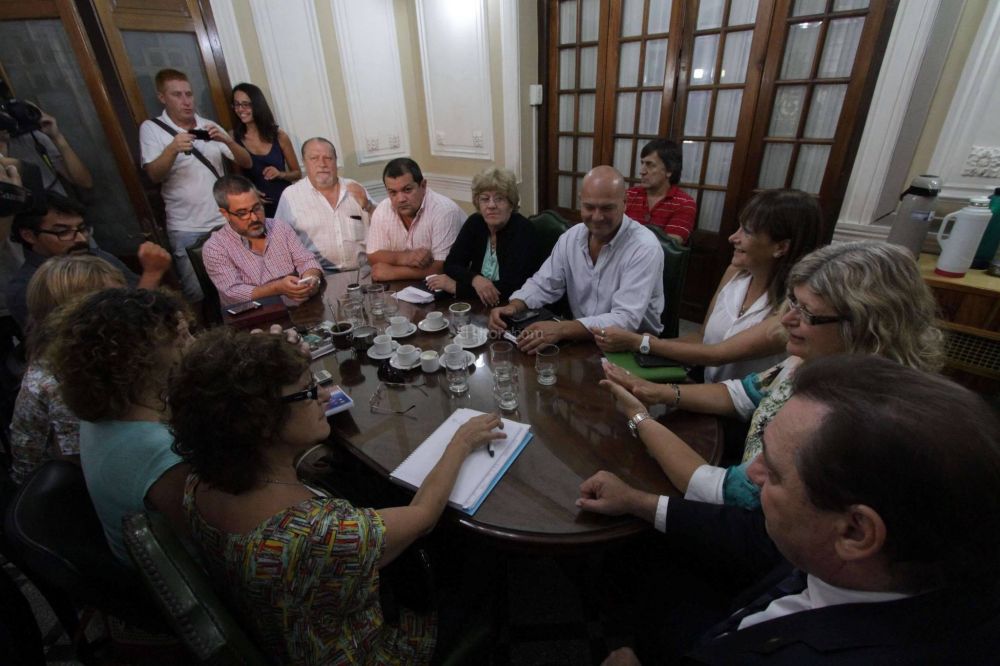 Docentes: la asignaci�n de febrero se pagar� el martes 22