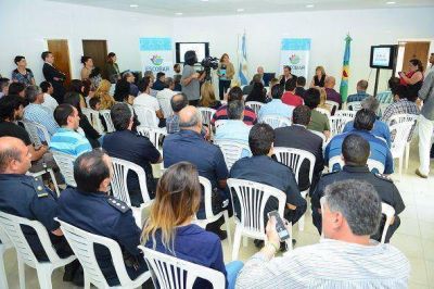 Ariel Sujarchuk present� el plan de seguridad del Municipio de Escobar