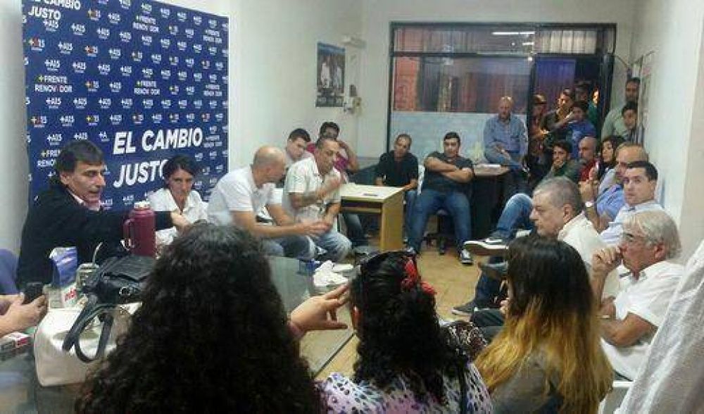 Eslaiman encabez� el relanzamiento del Frente Renovador San Mart�n
