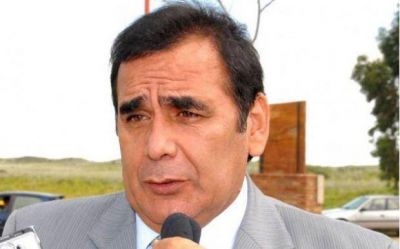 Jos� Molina se mostr� �preocupado� ante la posibilidad de que siga Sudamericana de Aguas