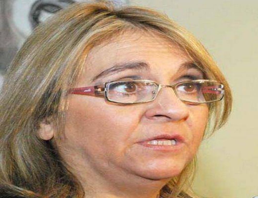 Ante una posible muerte por gripe A, suspenden clases en un establecimiento educativo 