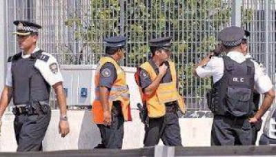 La ida de Di Santo complica el traspaso de Larreta