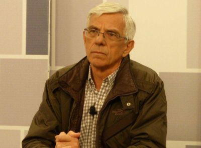Ros: �Hoy la tierra es el problema m�s importante que tiene la familia misionera�