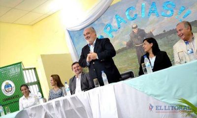 Colombi habilit� obras en dos escuelas, un par de carreras y anunci� un gimnasio