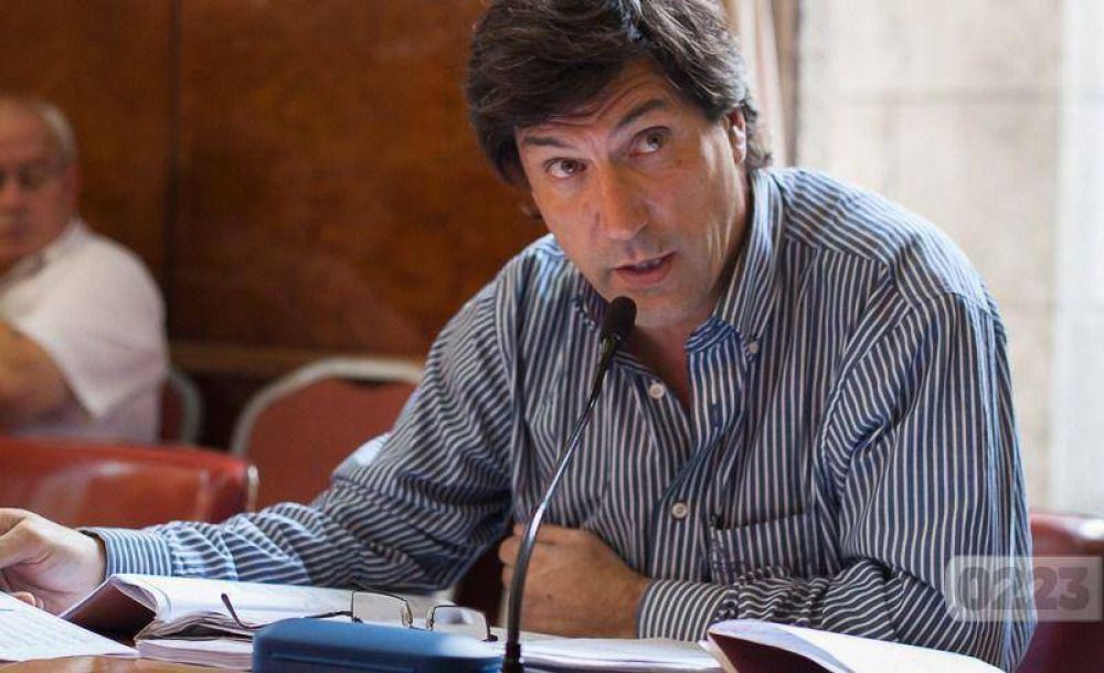 �Cuando Aldrey Iglesias se resfr�a, Acci�n Marplatense estornuda�