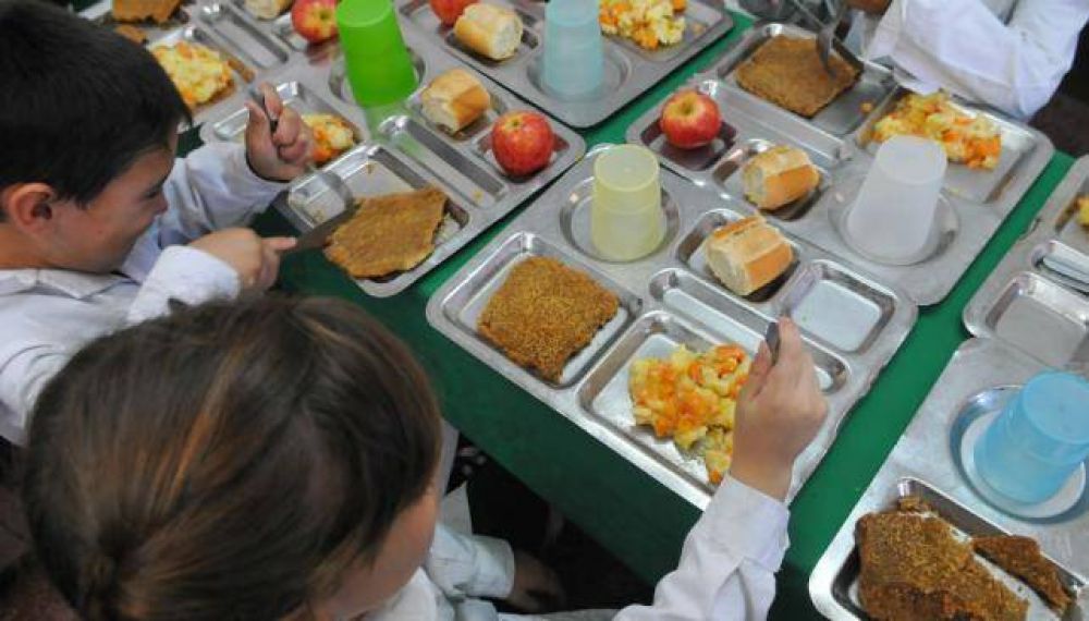 M�s de $ 300 por chico para la merienda