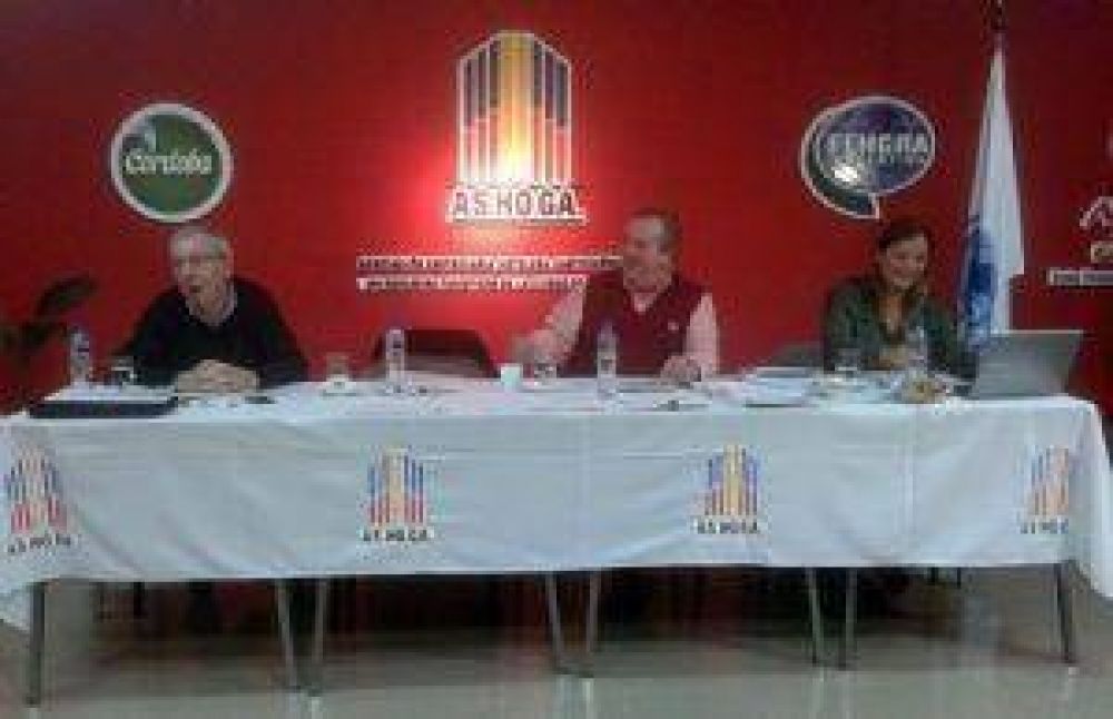 Carlos Paz: Hoteleros y gastron�micos dicen que el 40% de sus ingresos se van en impuestos