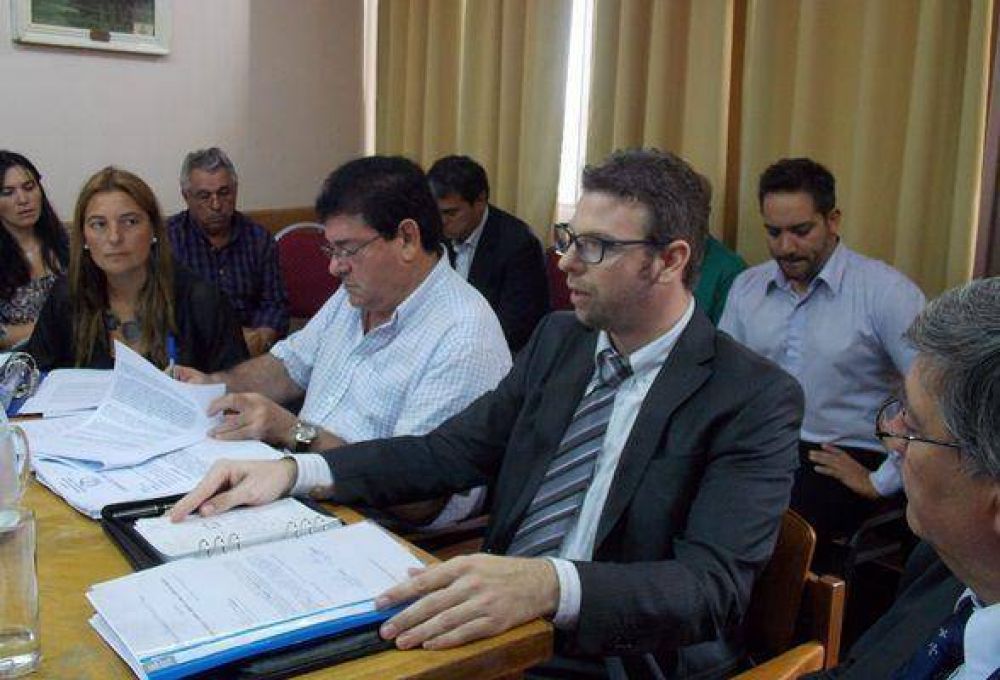 Pampetrol, m�s cerca de quedarse con Medanito