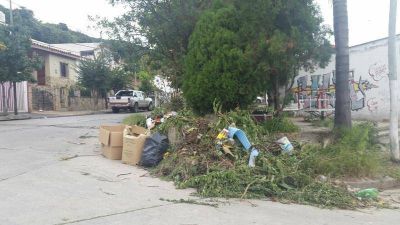 Contin�an los reclamos de vecinos por la formaci�n de microbasurales