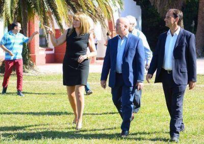 Ariel Sujarchuk present� el plan de seguridad para Escobar junto a Graciela Cunial y Mat�as Ronccetti