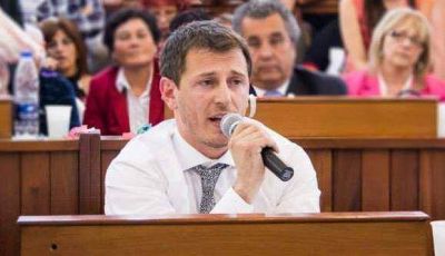 Jofre: �Verg�enza tendr�a que darle al se�or Ruggiero haber acordado un 28.5% de aumento�