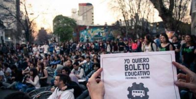 Oficialismo propone 