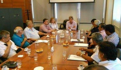 Estatales aceptaron el 32% de aumento ofrecido por el Gobierno