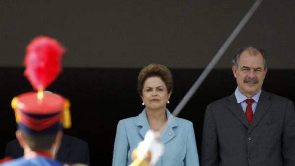 Corrupci�n: Impacta en Brasil la confesi�n de un senador sobre Dilma y Lula da Silva