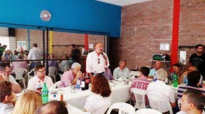 El PJ-FpV de la Cuarta Secci�n pidi� no hipotecar el futuro de la Naci�n