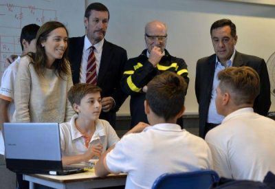 Vidal junto a Paolo Rocca en Campana