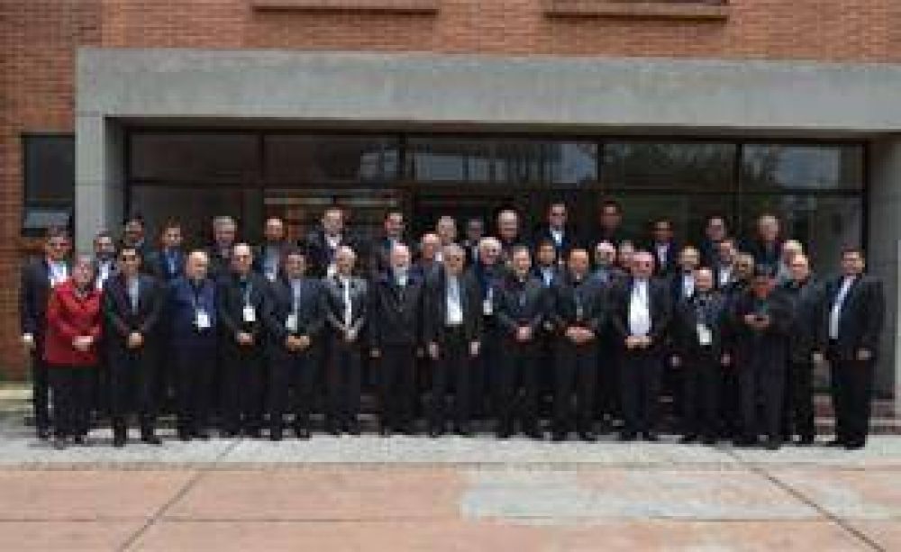 Encuentro Directivos CELAM y Secretarios de Conferencias Episcopales