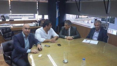 Gonz�lez se reuni� con el Ministerio de Trabajo de la Naci�n sobre crisis en construcci�n