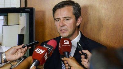 Bahl se mostr� optimista en que se alcance acuerdo con docentes	