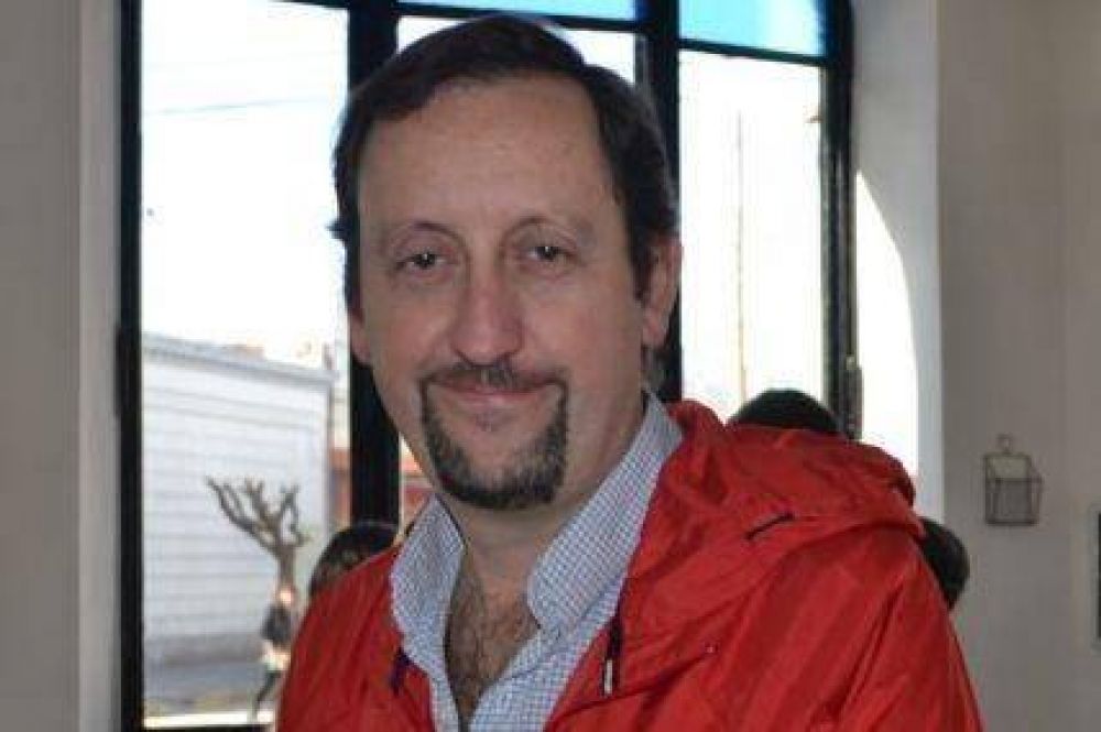 Daubian afirm� que todos quieren colaborar con el hospital pero pocos se atienden en �l