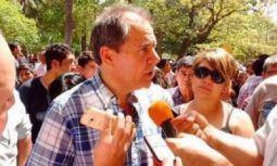Minuzzi ya se prueba nuevamente el traje de diputado provincial